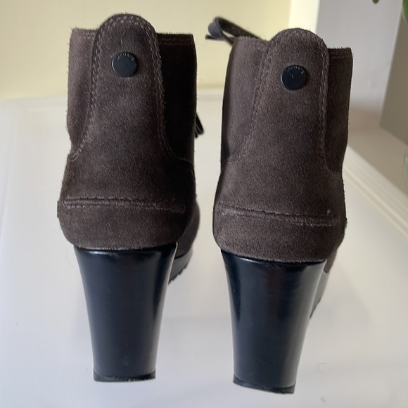 Lacoste Suede Wedge Booties - Picture 6 of 6